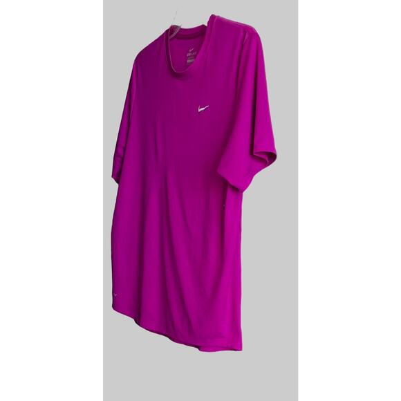 NIKE DRI-FIT SHORT SLEEVE T-SHIRT, WOMENS, M, FUCHSIA, ROUND NECKLINE - Picture 3 of 9